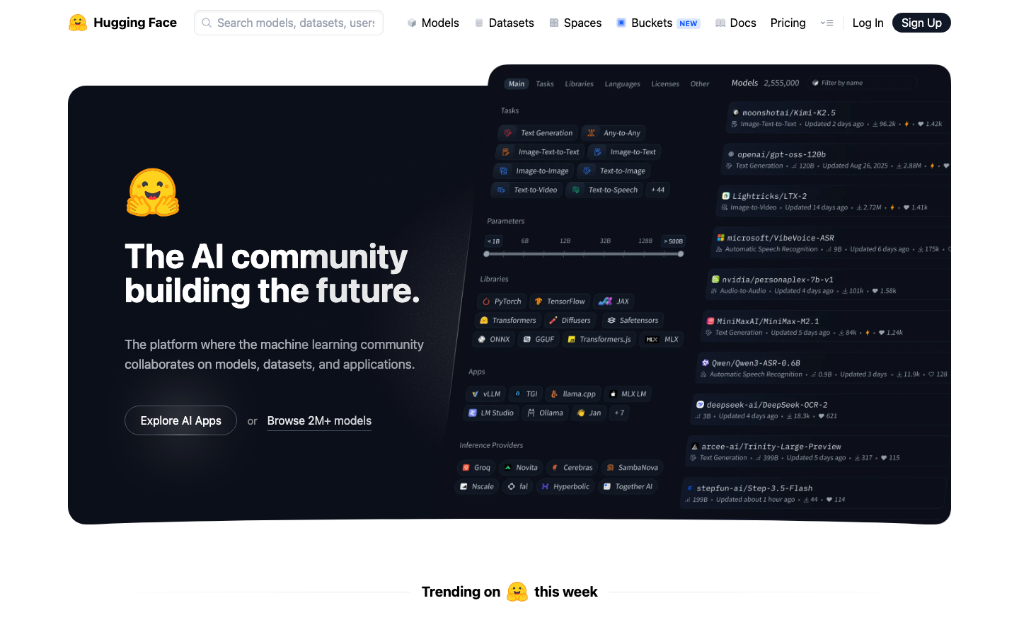 HuggingChat 产品界面